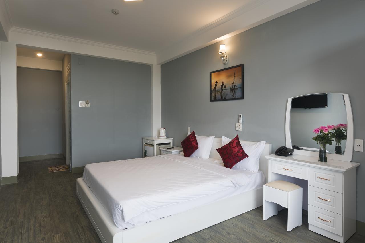Montana Hotel Нячанг Экстерьер фото